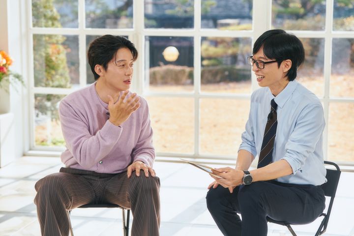 [서울=뉴시스] 허경환, 유재석. (사진 = tvN 제공) 2025.12.31. photo@newsis. *재판매 및 DB 금지