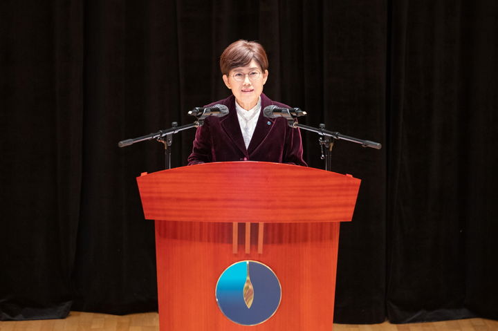 [세종=뉴시스]최연혜 한국가스공사 사장이 2일 대구 본사 국제회의장에서 전 임직원과 함께 2026년 시무식을 개최했다.(사진=한국가스공사 제공) *재판매 및 DB 금지