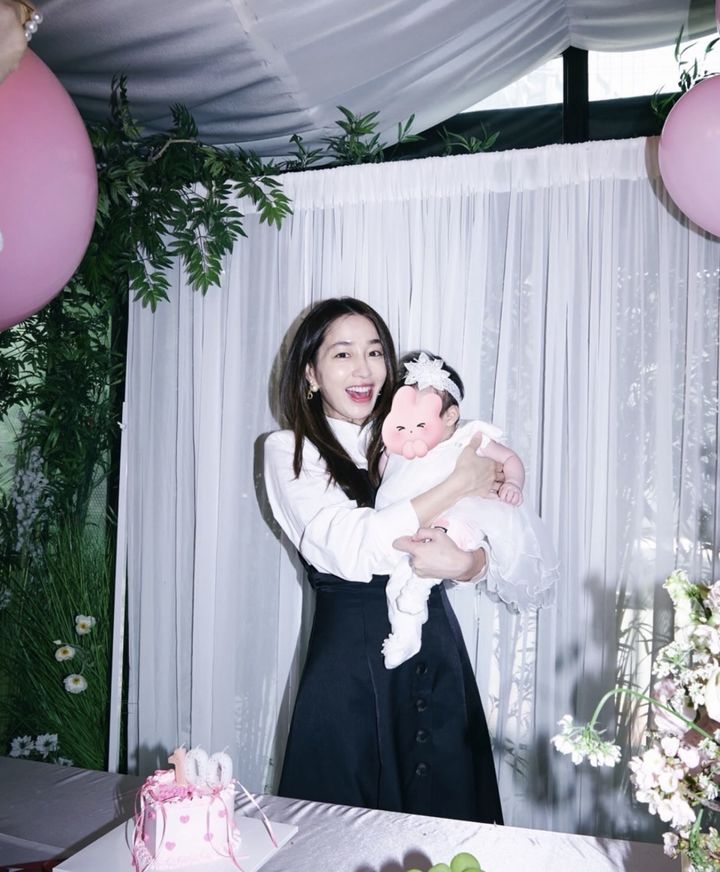 [서울=뉴시스] 배우 이민정. (사진=이민정 인스타그램 캡처) 2026.01.02. photo@newsis.com *재판매 및 DB 금지