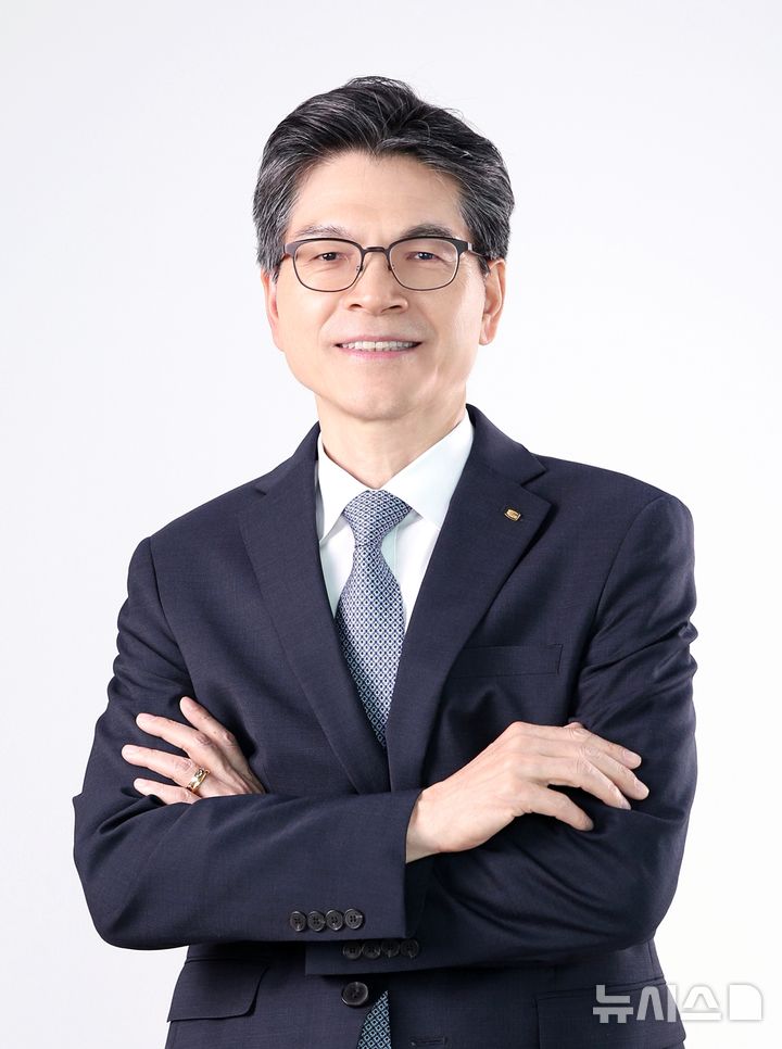 [서울=뉴시스] 민창기 가톨릭대학교 의무부총장 겸 의료원장. (사진= 가톨릭중앙의료원 제공)