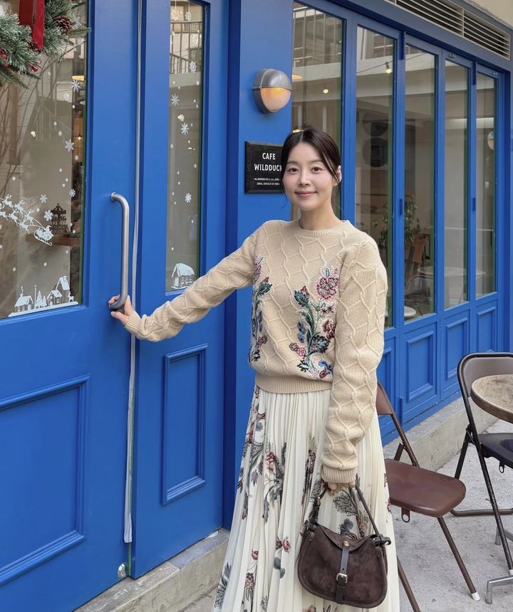 [서울=뉴시스] 배우 한지혜. (사진=한지혜 인스타그램 캡처) 2026.01.02. photo@newsis.com *재판매 및 DB 금지