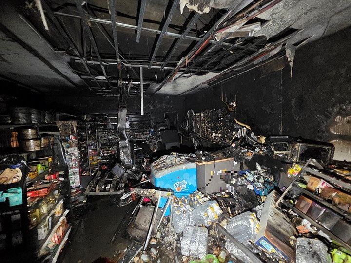 [천안=뉴시스]충남 천안시 동남구 편의점 화재 현장. (사진= 동남소방서 제공) *재판매 및 DB 금지