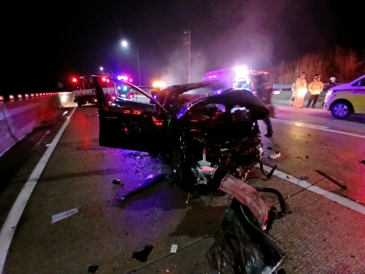 졸음운전에 참변, 경찰 등 2명 사망·9명 부상…30대 구속