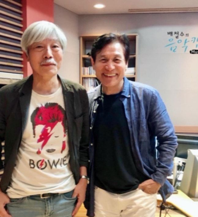 안성기 추모한 배철수 "만나면 늘 환히 웃어주시던 형님"