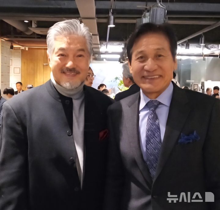 [서울=뉴시스] 배우 한지일이 세상을 떠난 고(故) 안성기를 추모했다. 2026.01.05. (사진 = 한지일 페이스북 캡처) photo@newsis.com *재판매 및 DB 금지