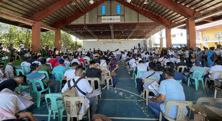 [영주=뉴시스] 지난해 필리핀 현지에서 열린 외국인 계절근로자사업 설명회 모습. (사진=영주시 제공) 2026.01.06. photo@newsis.com *재판매 및 DB 금지