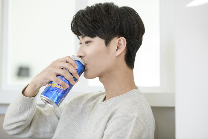 재택근무 시켰더니…근무 시간 '몰래 음주' 늘었다