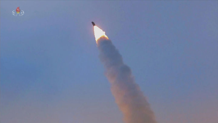 북, 美 콜비 차관 출국날 탄도미사일 도발…존재감 과시한 듯(종합2보)