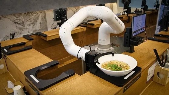 [창원=뉴시스] 세계 최대 가전·정보기술 전시회 'CES 2026' 참가 기업 로보터블 푸트텍 로보 제품. (사진=창원시 제공) 2026.01.06. photo@newsis.com *재판매 및 DB 금지