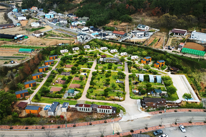 [무안=뉴시스]무안 회산백련지 오토캠핑장. (사진=무안군 제공) 2026.01.06. photo@newsis.com *재판매 및 DB 금지