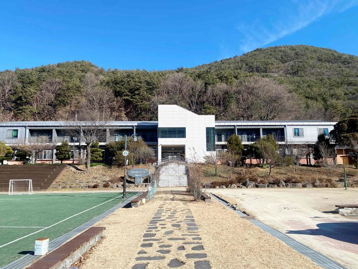 [함양=뉴시스] 함양군 서하초 봉전분교(폐교) 모습 (사진=함양군 제공) 2026. 01. 06. photo@newsis.com *재판매 및 DB 금지