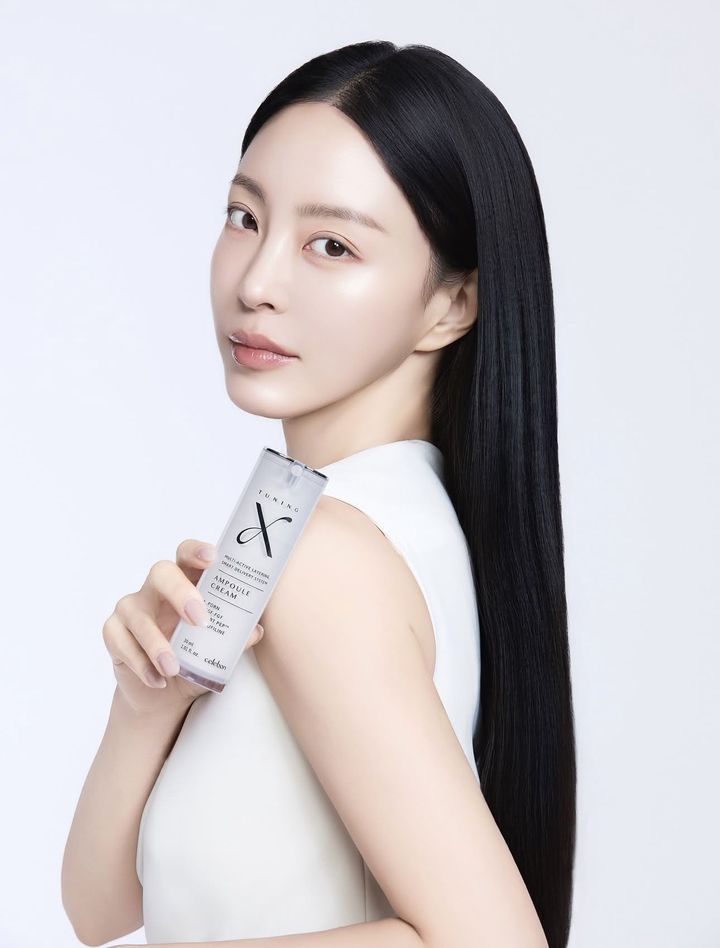 [서울=뉴시스] 배우 한예슬. (사진=한예슬 인스타그랰 캡처) 2026.01.07. photo@newsis.com *재판매 및 DB 금지