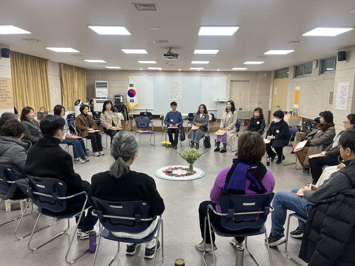  *재판매 및 DB 금지