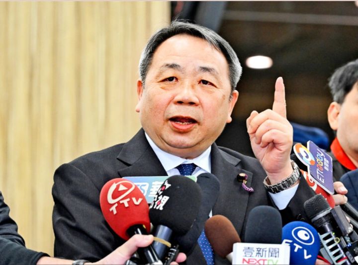 中 출신 귀화 日 참의원 세키헤이 타이베이 도착해 “대만은 독립국”