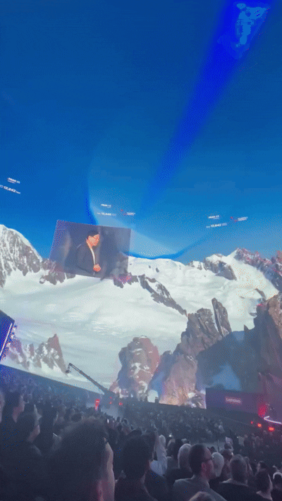 [라스베이거스=뉴시스]이현주 기자 = 양위안칭 레노버 회장이 6일(현지시간) 미국 라스베이거스 스피어에서 CES 기조연설을 하고 있다. lovelypsyche@newsiscom