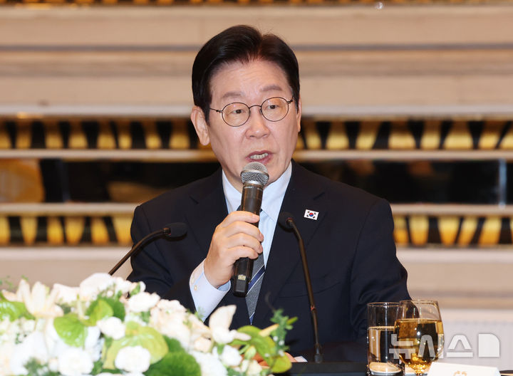 이 대통령 "中, 日수출통제 상황 예의주시…원만하게 신속 해결되길"