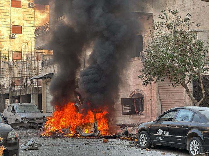 시리아, 알레포에서 정부군과 쿠르드 군사조직 간 충돌 이어져…5만명 철수