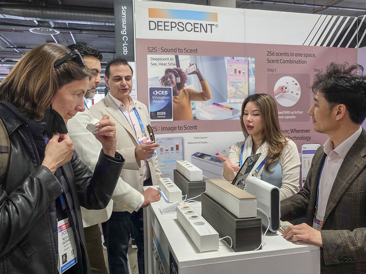 [라스베이거스=뉴시스]삼성전자가 6~9일(현지시간) 미국 라스베이거스 베네시안 엑스포 '유레카 파크'에 C랩 전시관을 마련하고 총 15개 스타트업과 함께 혁신 기술을 선보였다. C랩 아웃사이드 광주의 '딥센트'의 전시 부스. (사진 = 업체 제공) 2026.01.08. photo@newsis.com *재판매 및 DB 금지