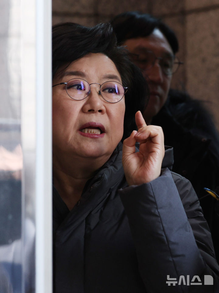 국힘 박수영 "이혜훈子 공익 근무지 '직주근접' 특혜 의혹" 李 "불법부당함 없어"(종합)