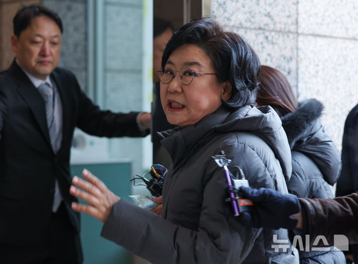 이혜훈, 강남 아파트 청약 '결혼 장남 부양가족 포함'…"부정청약"