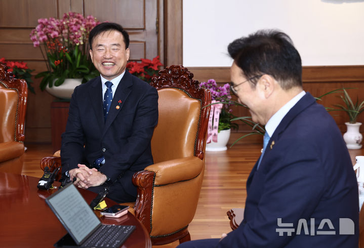 우 의장, 김종철 방미통위원장 접견…"국민 권익 보호 기관으로 자리매김해야"