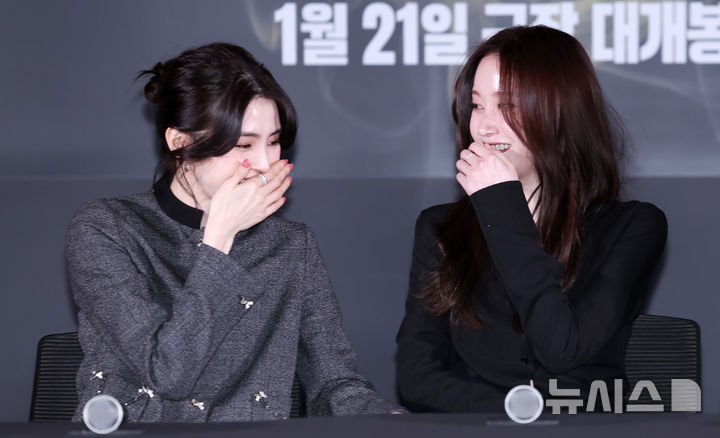 한소희-전종서, 영화 '프로젝트 Y'로 새해 스크린 장식 [뉴시스Pic]