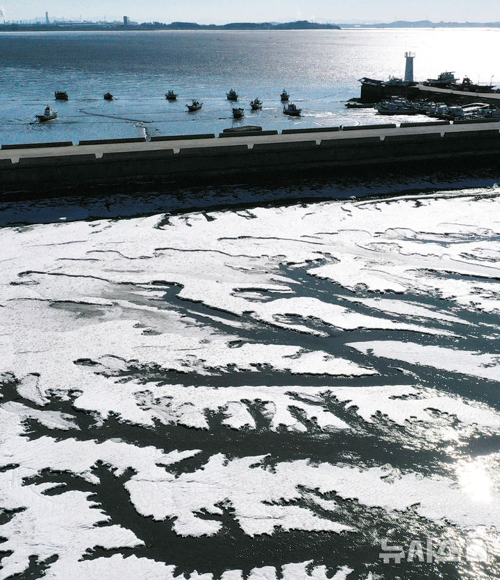 수도권 최대 5㎝ 적설…일부 지역 영하 15도 강추위[오늘날씨]