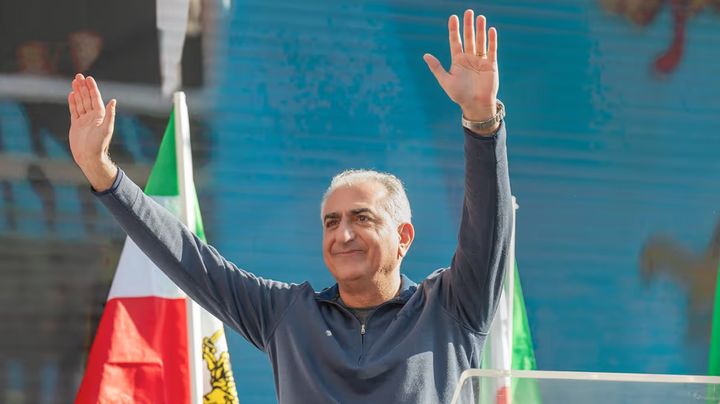 [서울=뉴시스] ‘세속 민주 이란을 위한 옹호, 레자 팔레비’ 홈페이지 대문에 올려진 레자 팔레비의 사진.2026.01.09. *재판매 및 DB 금지