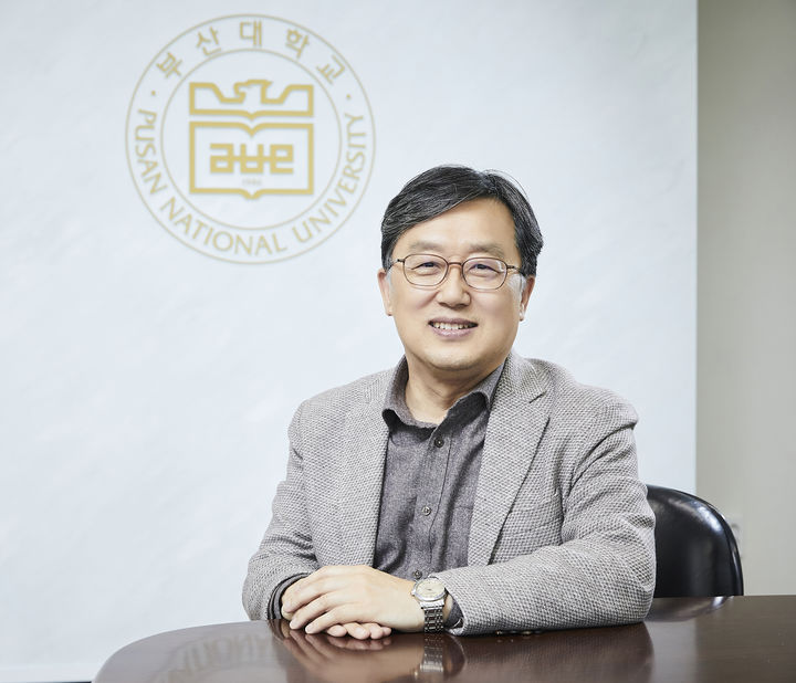 [부산=뉴시스] 김석수 부산대 교수. (사진=부산대학교 제공) 2026.01.09. photo@newsis.com *재판매 및 DB 금지