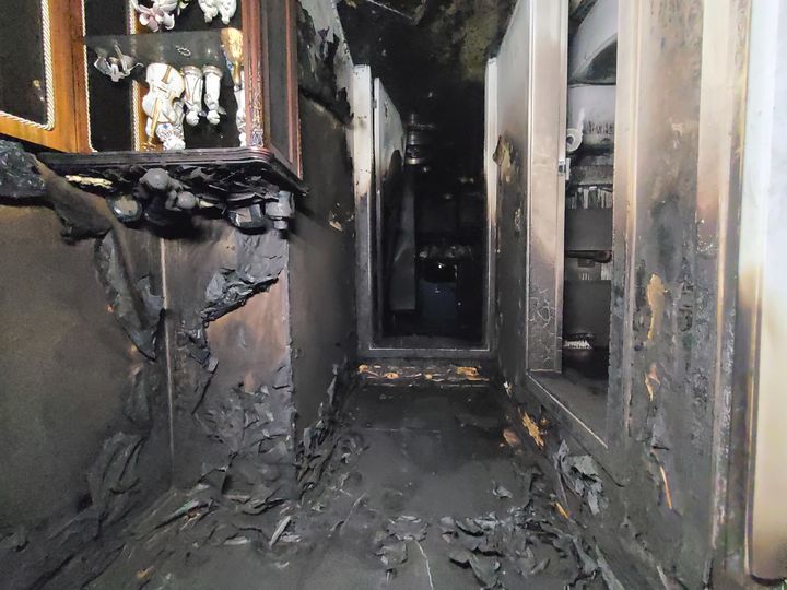 [대구=뉴시스] 10일 오전 불이 난 대구 수성구의 아파트 내부. (사진=대구소방본부 제공) 2026.01.10. photo@newsis.com *재판매 및 DB 금지