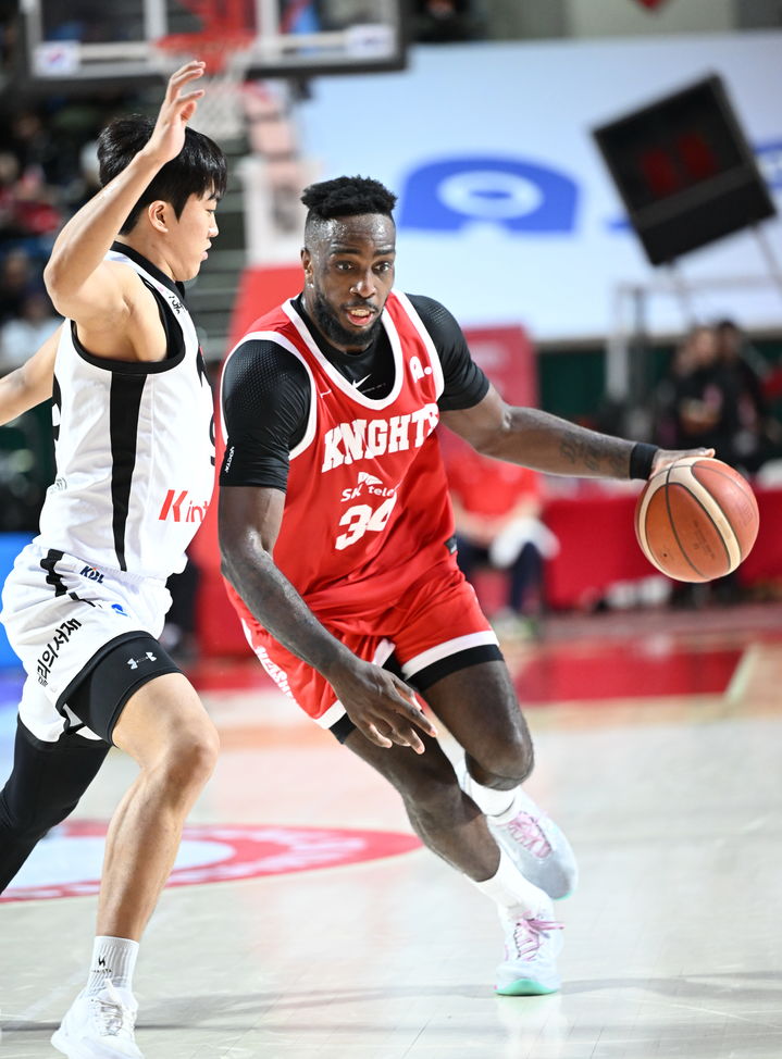 [서울=뉴시스] 프로농구 서울 SK의 자밀 워니. (사진 = KBL 제공) *재판매 및 DB 금지