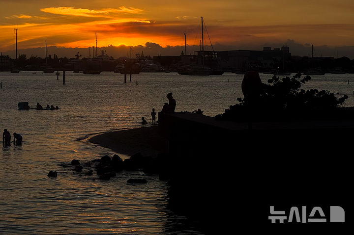 美서 아빠 향해 총 쏜 11살 아들…게임기 압수했다고