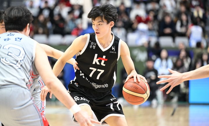 [서울=뉴시스] 프로농구 수원 KT의 강성욱. (사진=KBL 제공)