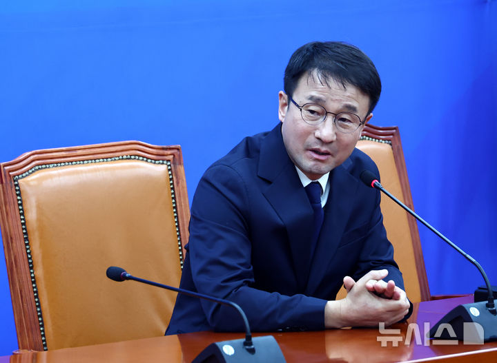 한병도 "김병기 '공천헌금' 징계, 어떤 식으로든 오늘 결론 날 것"