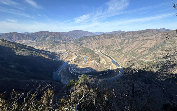 정선 '짜들박길' 조성이 완료된 장등산 전경.(사진=정선군 제공) *재판매 및 DB 금지