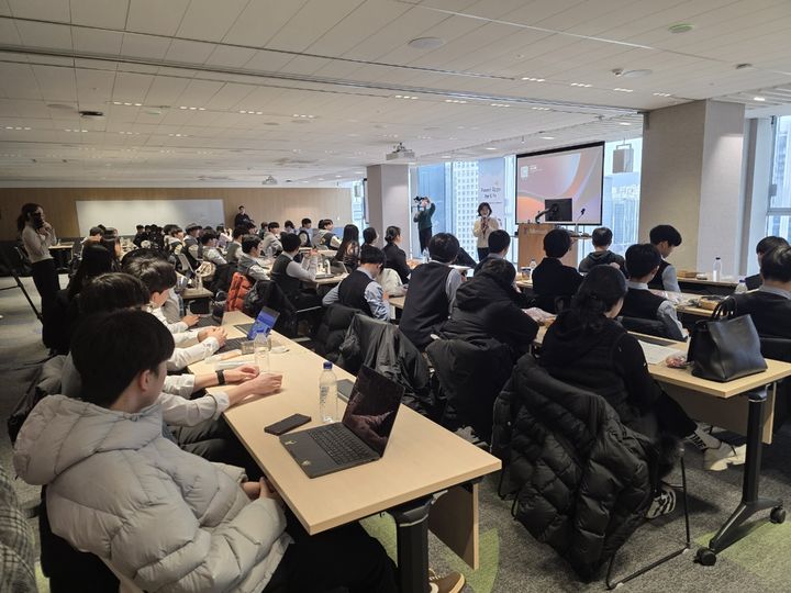  *재판매 및 DB 금지