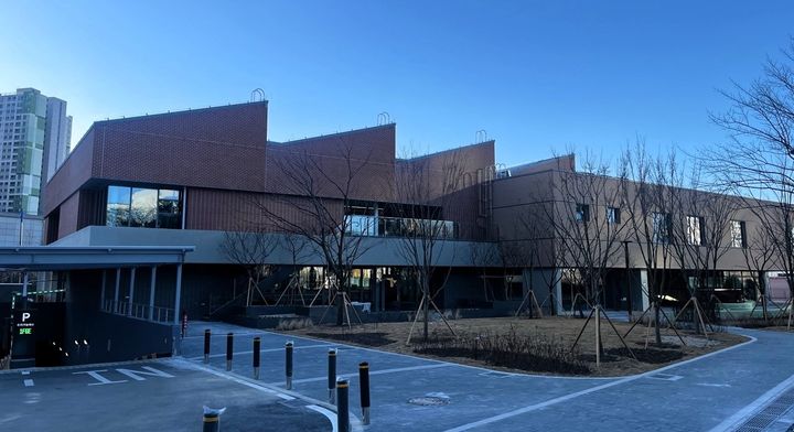 [화성=뉴시스]2월19일 개관 예정인 봉담와우도서관 전경.(사진=화성시 제공)2026.01.12.photo@newsis.com *재판매 및 DB 금지