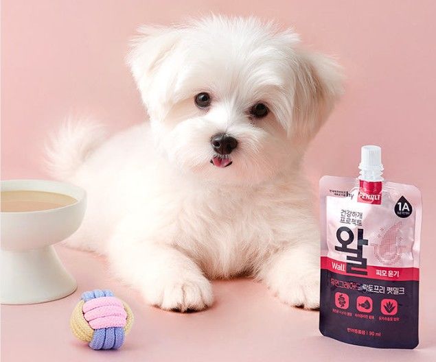 [서울=뉴시스] hy가 선보인 반려동물 브랜드 '펫쿠르트' 제품 모습.(사진=hy 제공) *재판매 및 DB 금지