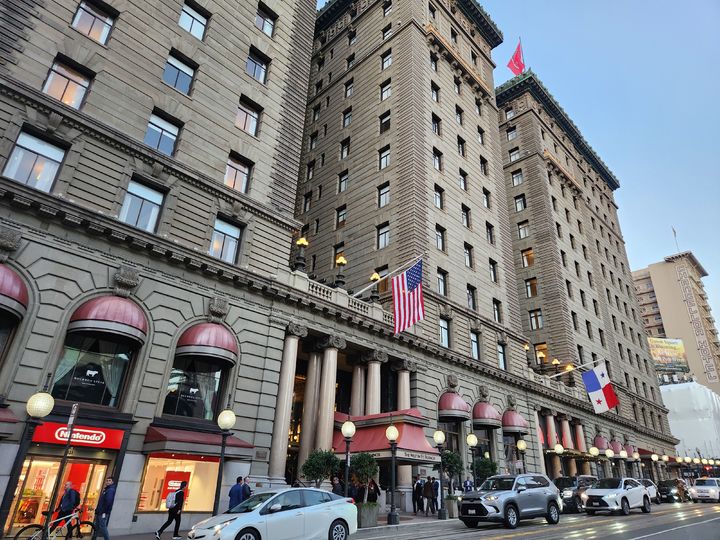 [샌프란시스코=뉴시스] 이승주 기자 = 12일(현지 시간) 미국 샌프란시스코 웨스틴 세인트 프란시스 호텔에서 제44회 JP모건 헬스케어 콘퍼런스가 개최됐다. 행사가 열리는 호텔의 전경. 2026.01.13. heyjude@newsis.com *재판매 및 DB 금지