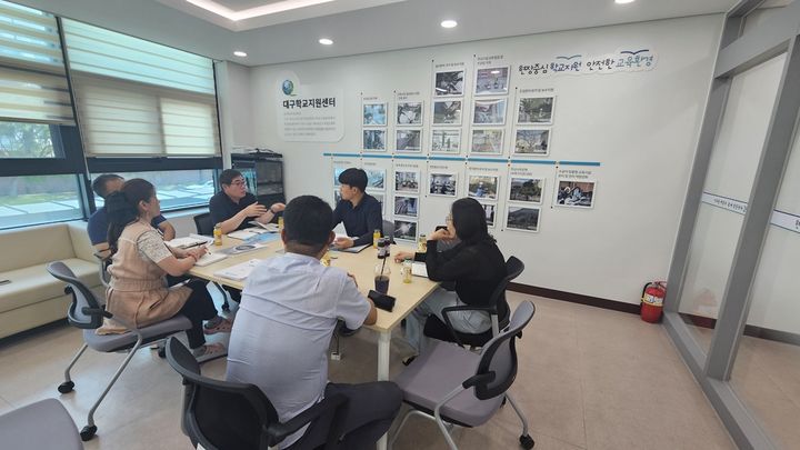  *재판매 및 DB 금지