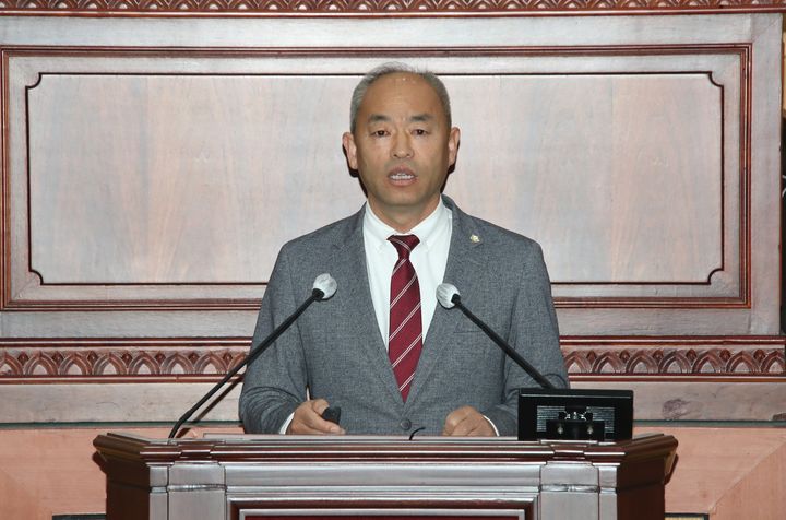 '자전거 뺑소니 혐의' 김석환 정읍시의원, 2심도 벌금형