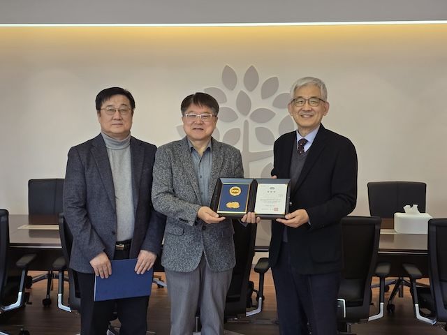 명지대 윤중림 교수, 경기도지사 표창…반도체산업 발전