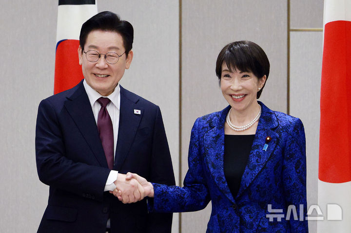 李 "한일 협력 어느 때보다 중요"…다카이치 "지역 안정 위해 공조"(종합)