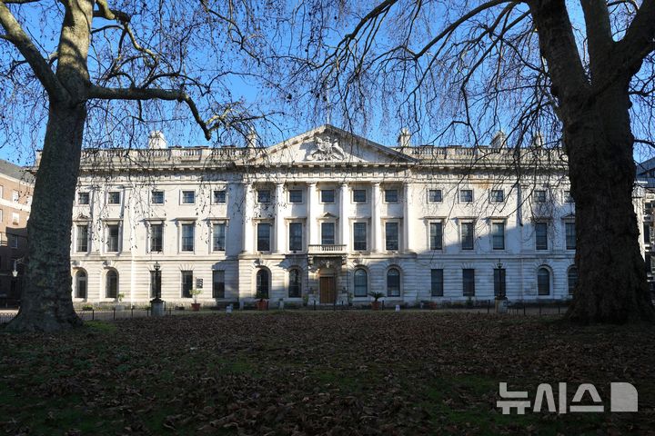 영, 런던타워 옆 거대 중국대사관 신축 승인…'스파이 본산' 우려