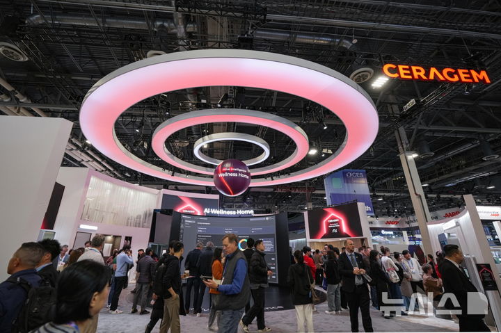 "우리집도 놓고 싶어요"…CES서 1만5000명 몰린 '이곳'