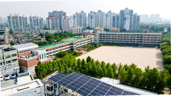 구리여자중학교. (사진=구리남양주교육지원청 제공) photo@newsis.com *재판매 및 DB 금지
