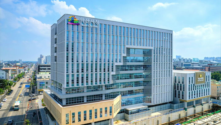  *재판매 및 DB 금지