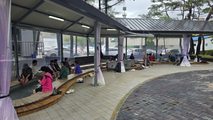 [계룡=뉴시스]계룡시 엄사족욕장 전경. 2026. 01. 14 photo@newsis.com *재판매 및 DB 금지