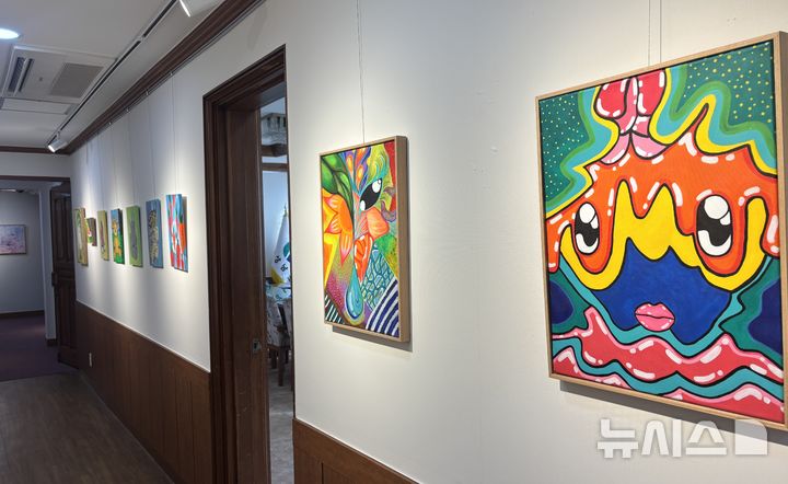 [창원=뉴시스]경남 도민의 집 1월 기획전시 '마음을 그리다'.(사진=경남문화예술진흥원 제공) 2026.01.14. photo@newsis.com