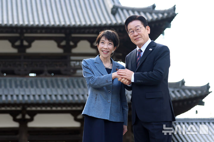 韓·日, 과거사 협력 '물꼬'…'작은 진전' 속 남은 과거사 불씨는?